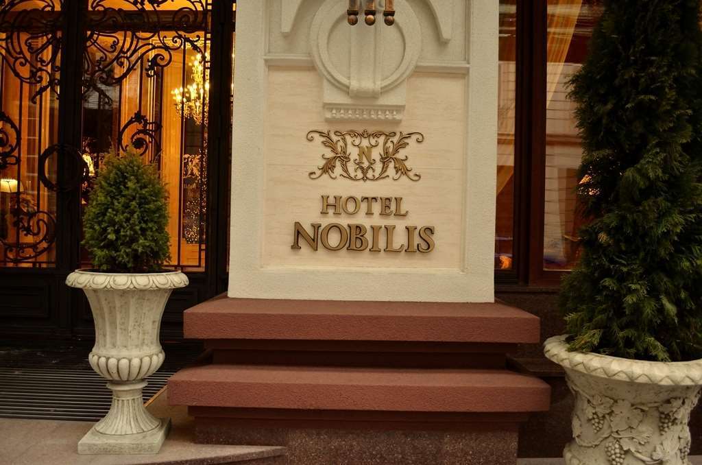 Nobilis Hotel ลวีฟ ภายนอก รูปภาพ